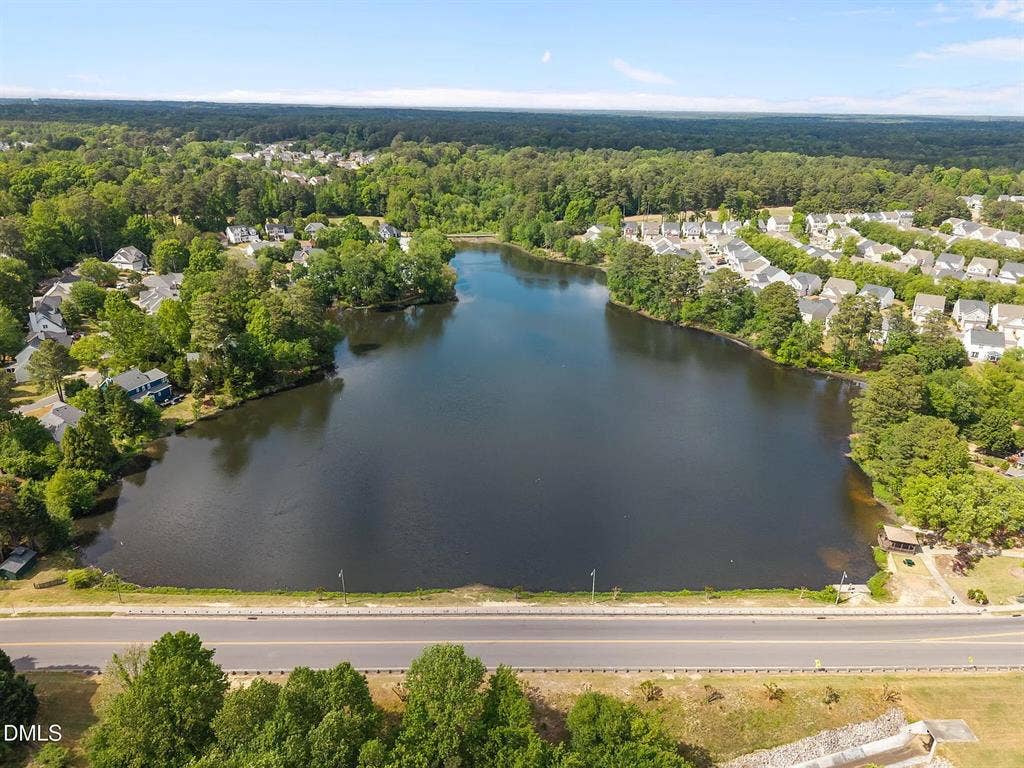 3 BR in Raleigh
