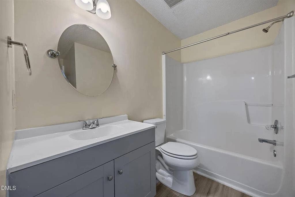 3 BR in Raleigh