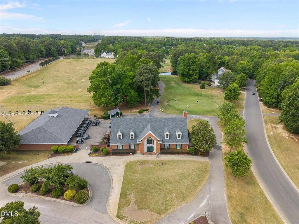 3 BR in Raleigh
