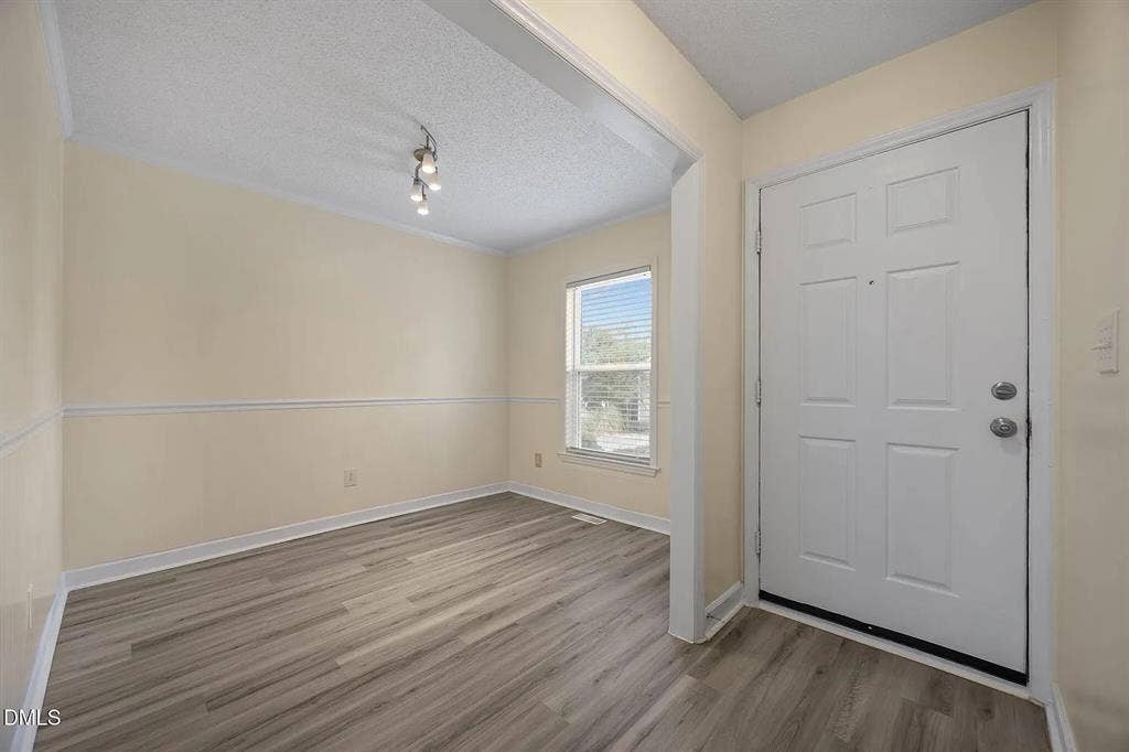 3 BR in Raleigh