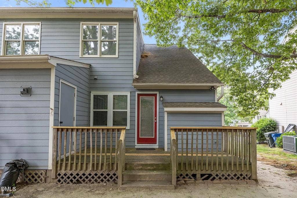 3 BR in Raleigh
