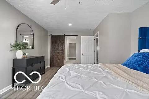 Fully furnished & close to downtown