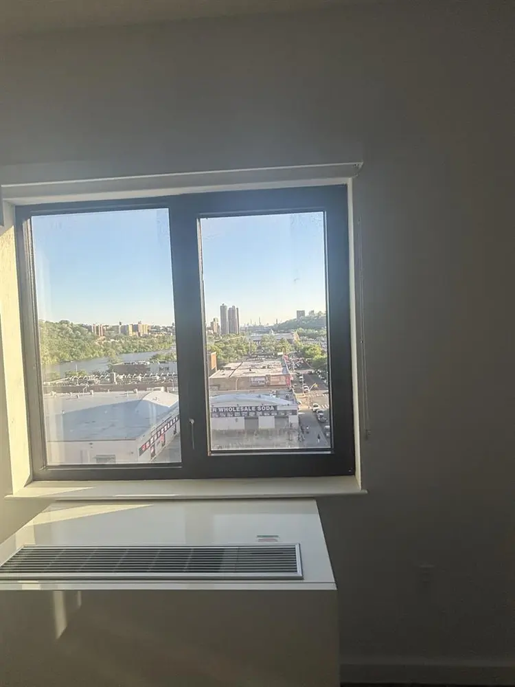 2 bed apt looking for a roommate