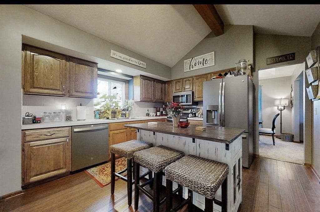 1 bedroom with shared bath
