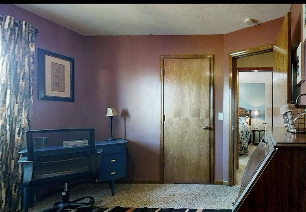 1 bedroom with shared bath