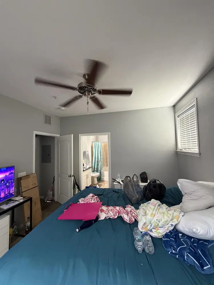 FEMALE roommate wanted!