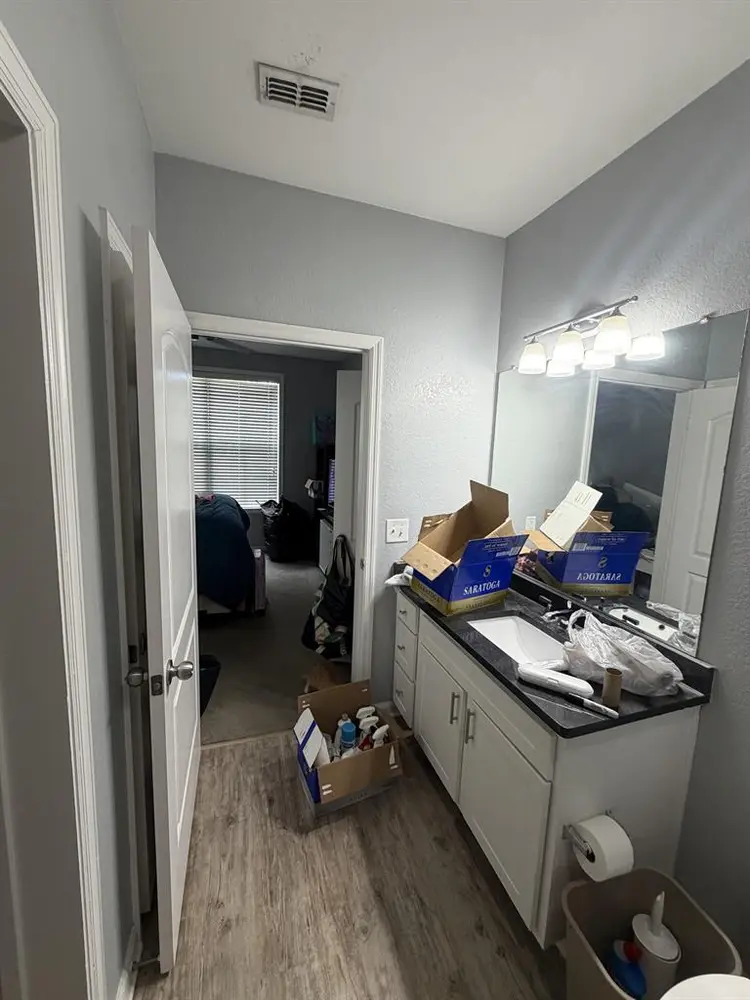 FEMALE roommate wanted!