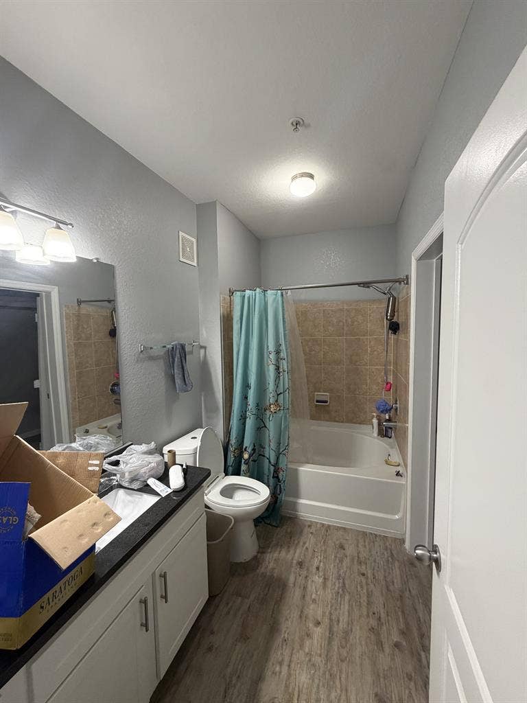 FEMALE roommate wanted!