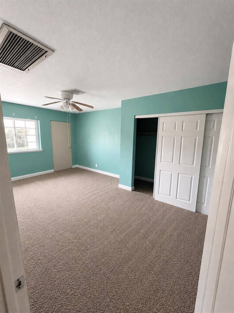 Room for rent