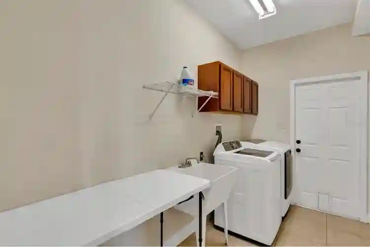 Room with private bathroomm