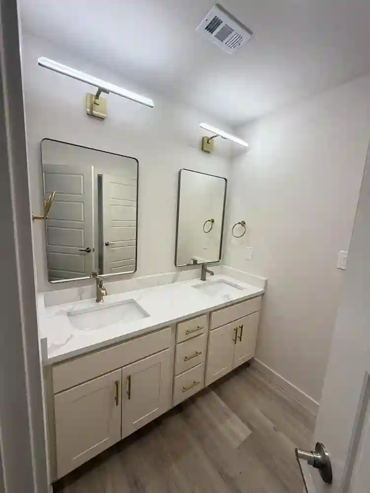 $200 off August Rent!!