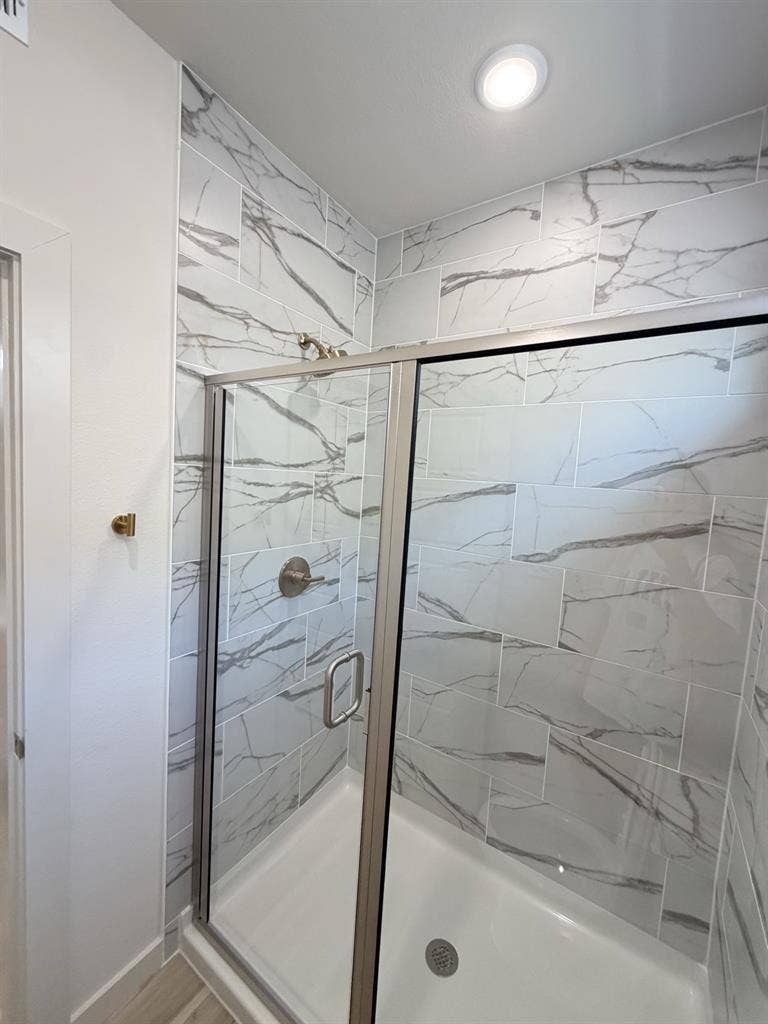 Lease Takeover! 200 off rent in Aug