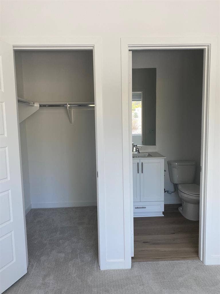 Private room w/private bath