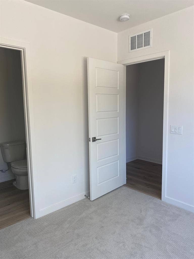 Private room w/private bath