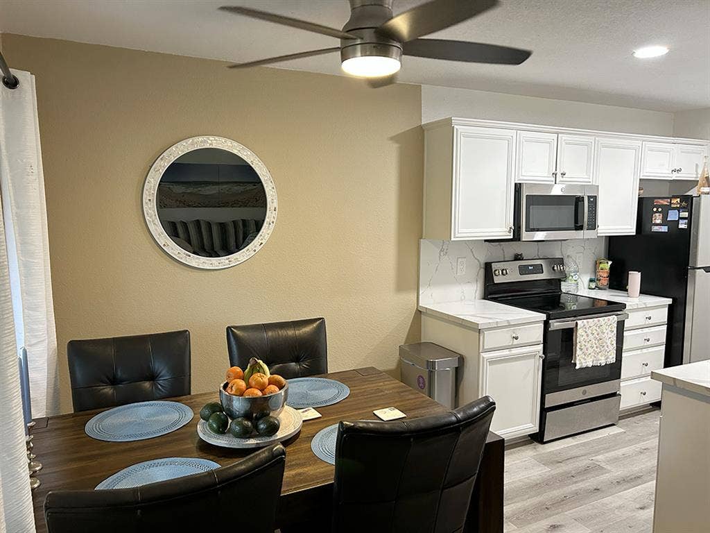 Furnished Room in Escondido - Oct 1