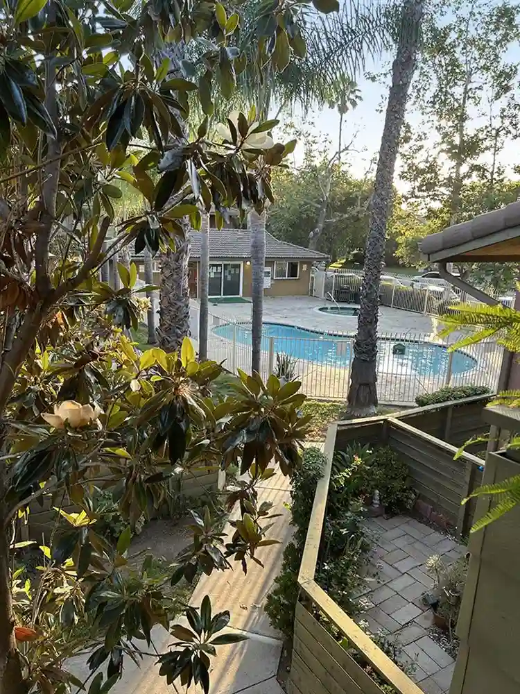 Furnished Room in Escondido - Oct 1