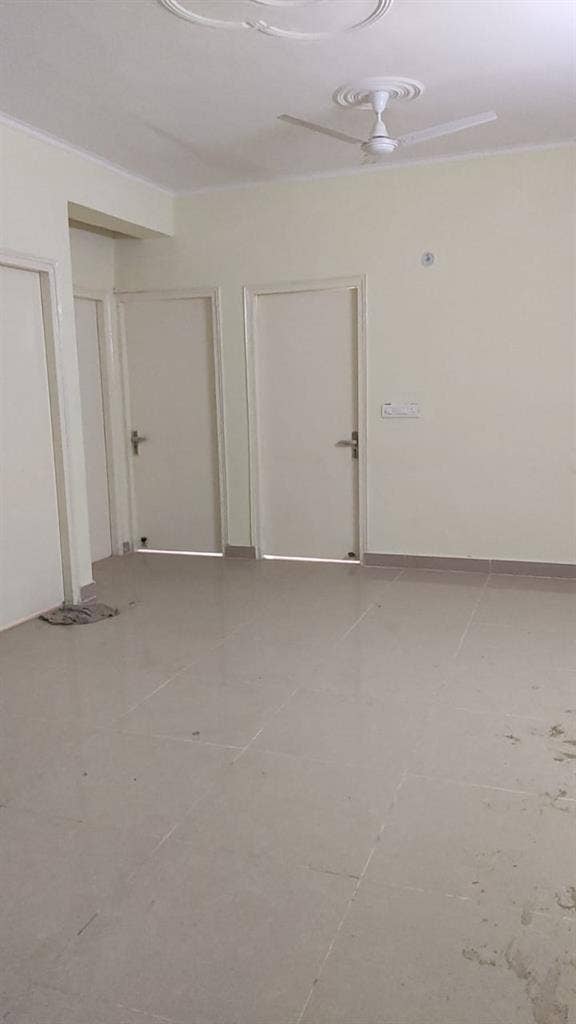 3 BHK 1450 sqft flat for RENT