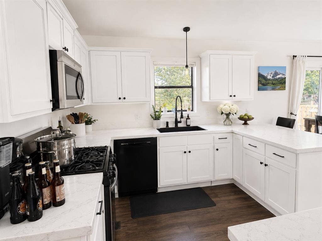 Newly Remodeled Blue Lake Home