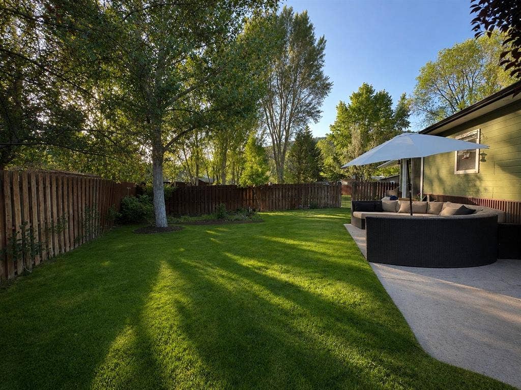 Newly Remodeled Blue Lake Home