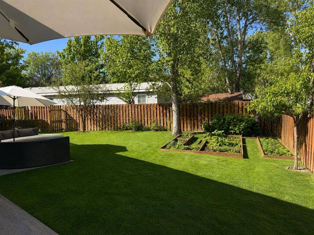 Newly Remodeled Blue Lake Home