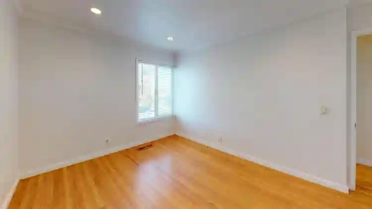 1 BR in Belmont