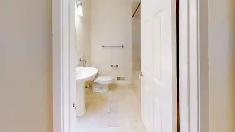 1 BR in Belmont