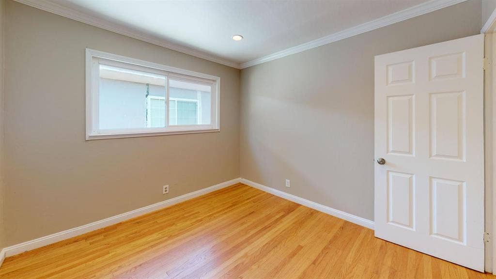 1 BR in Belmont