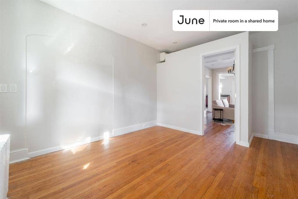 2 BR in Washington DC