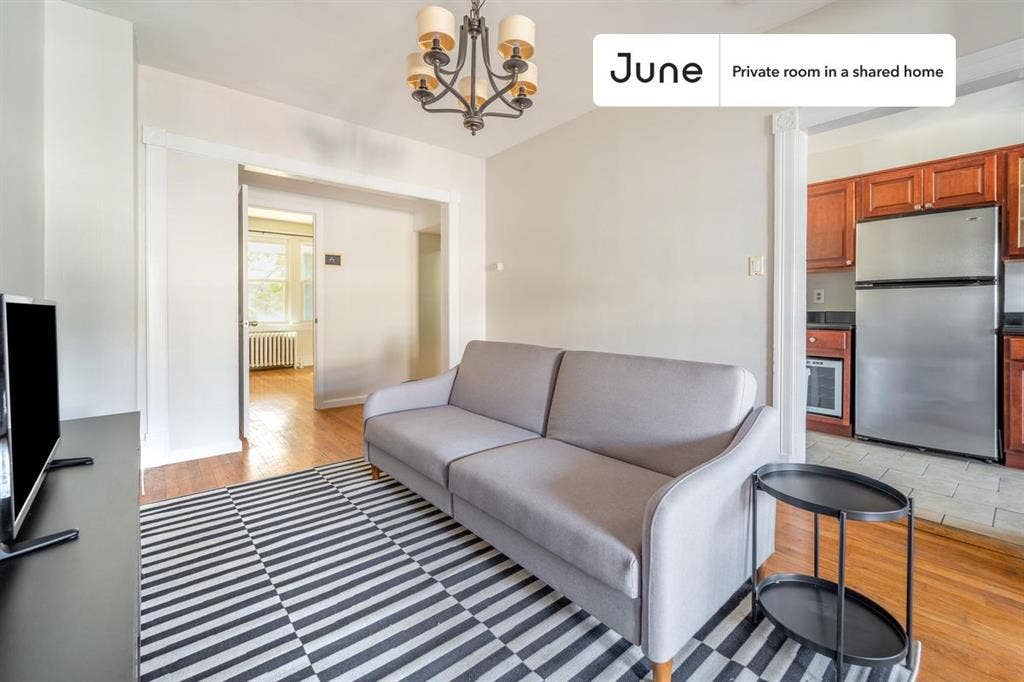 2 BR in Washington DC