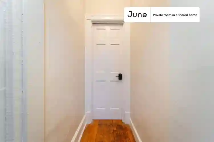 2 BR in Washington DC
