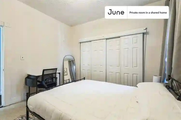 5 BR in Boston