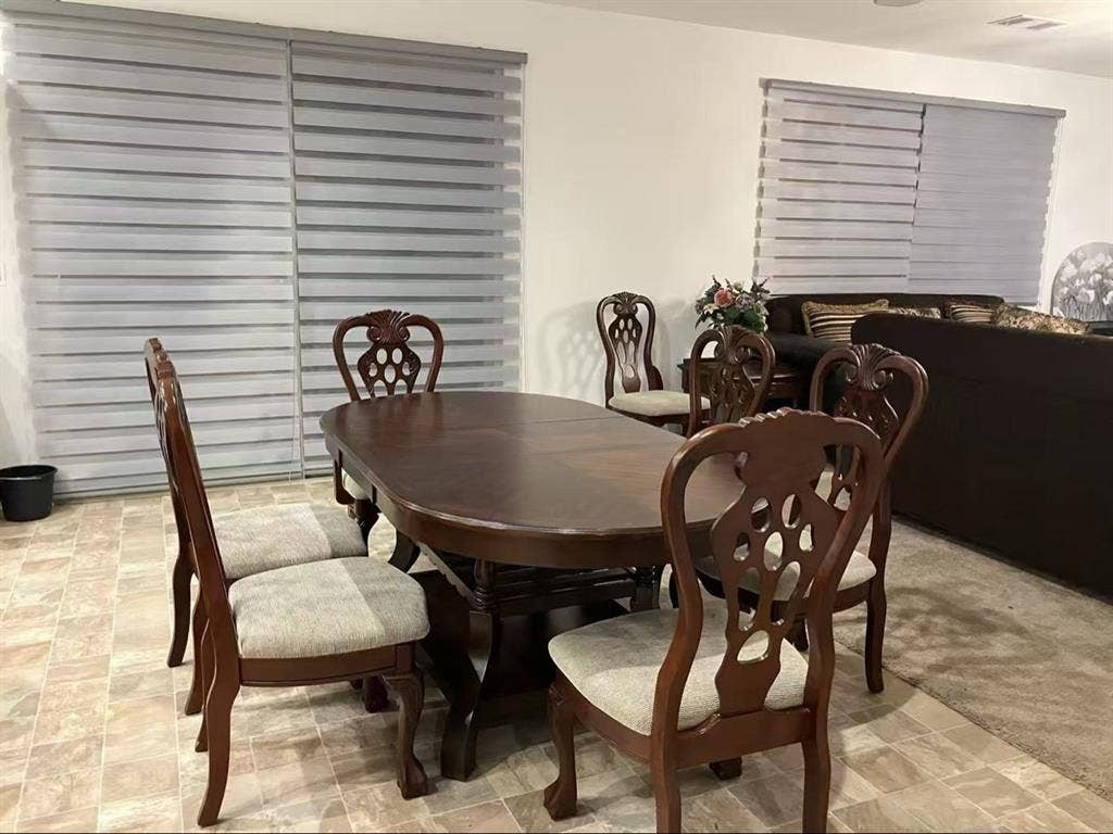 Clean & quiet room，Shared Bathroom