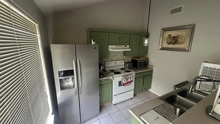 Private room with shared bathroom