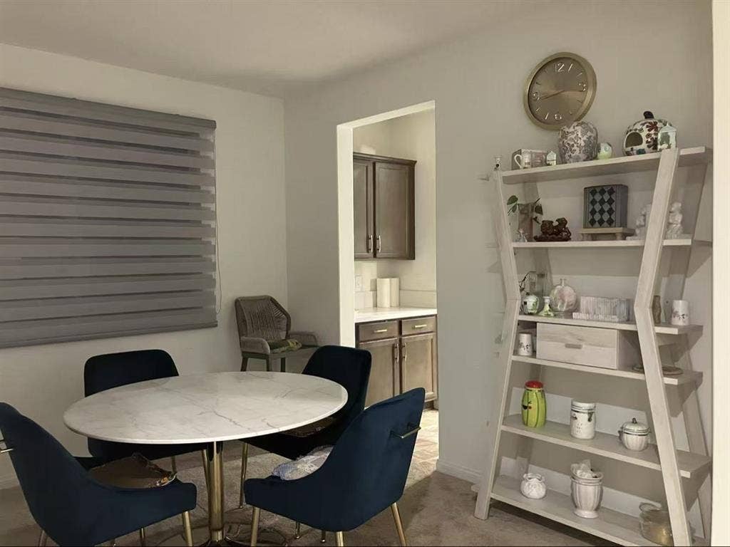 Clean & quiet room，Private Bathroom