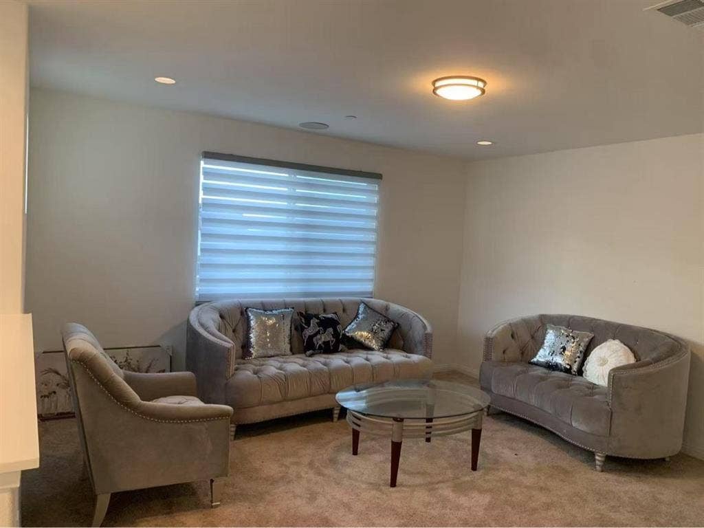 Clean & quiet room，Private Bathroom