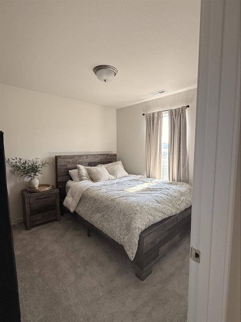 Furnished Room for Rent