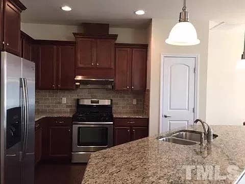3 BR in Durham
