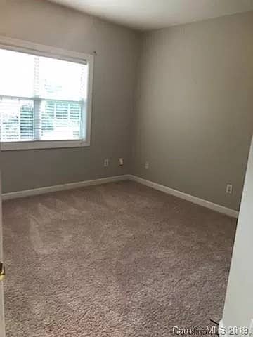 4 BR in Charlotte