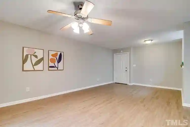 2 BR in Durham