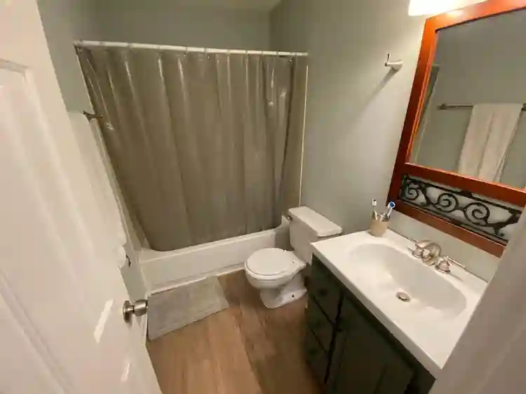 2 BR in Durham