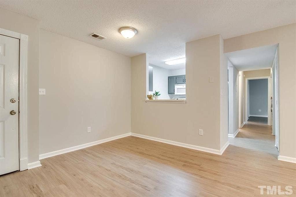 2 BR in Durham