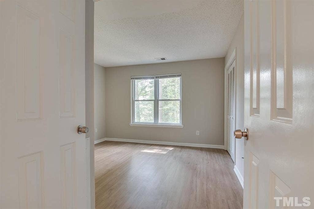 2 BR in Durham