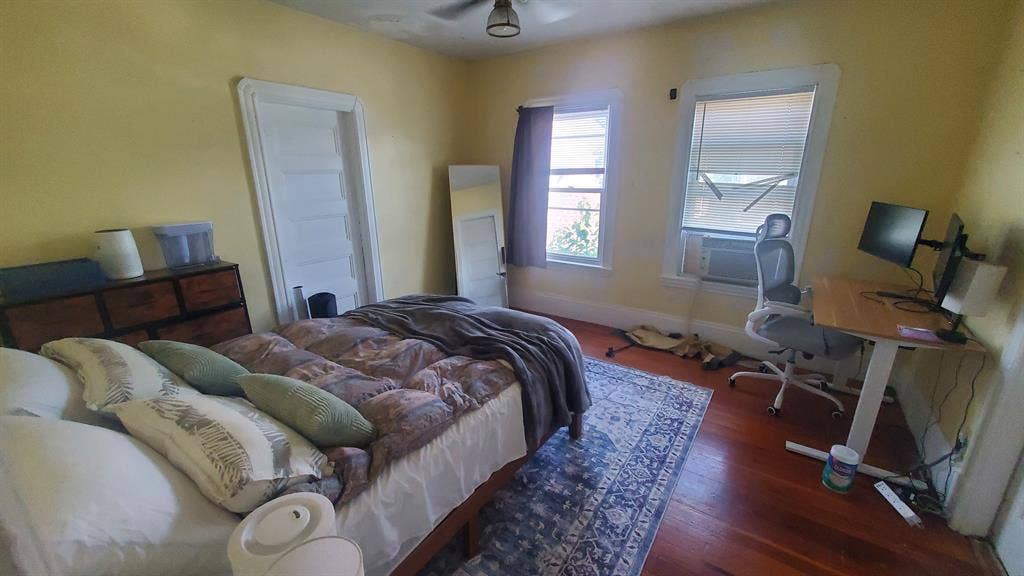 Room available in Brighton 3 BR 9/1