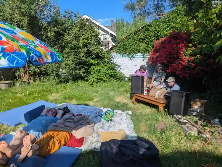 Private Room in NE Portland