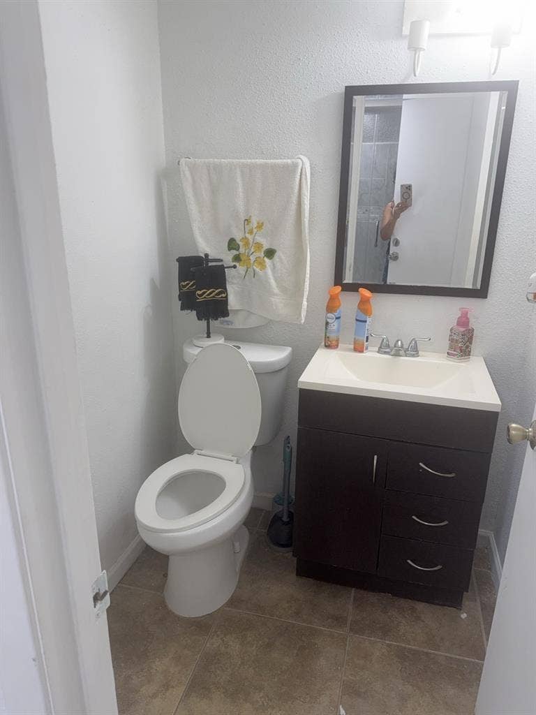 Looking for females only