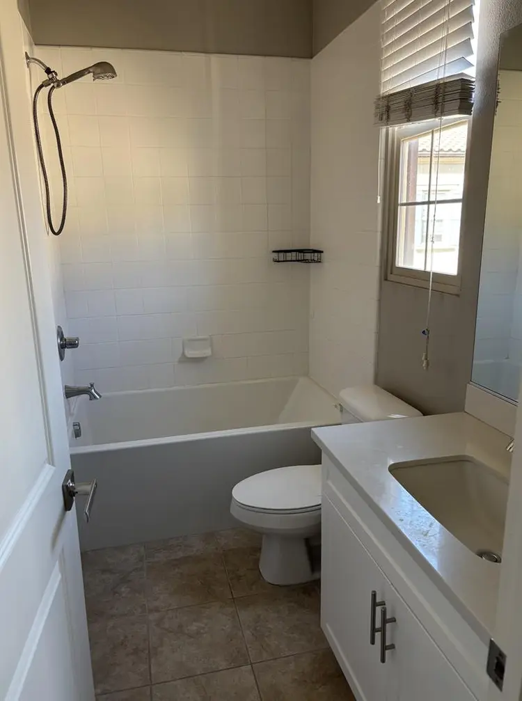 1 Bdrm 1 Bath Available NOW