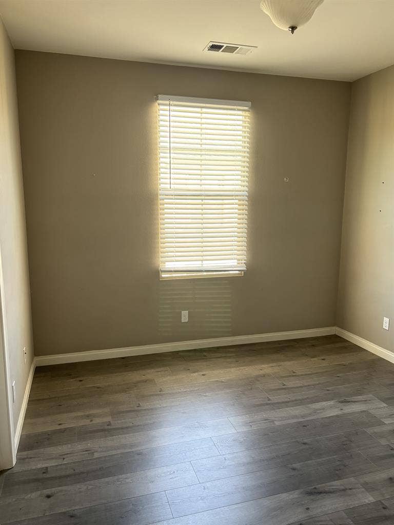 1 Bdrm 1 Bath Available NOW