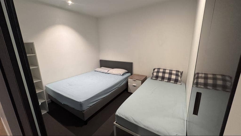 ROOM AVAILABLE IN MELBOURNE CBD