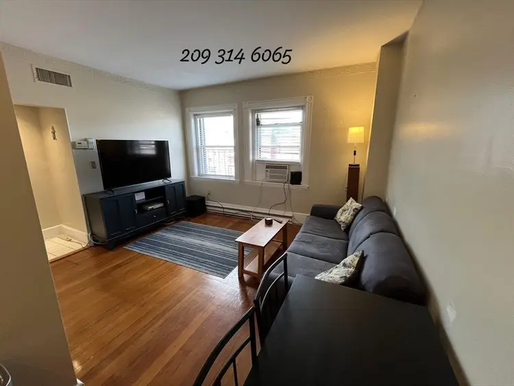 Unbeatable location in The Fenway!