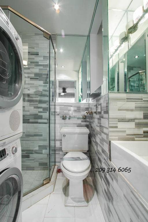 This beautifully renovated 1 bed